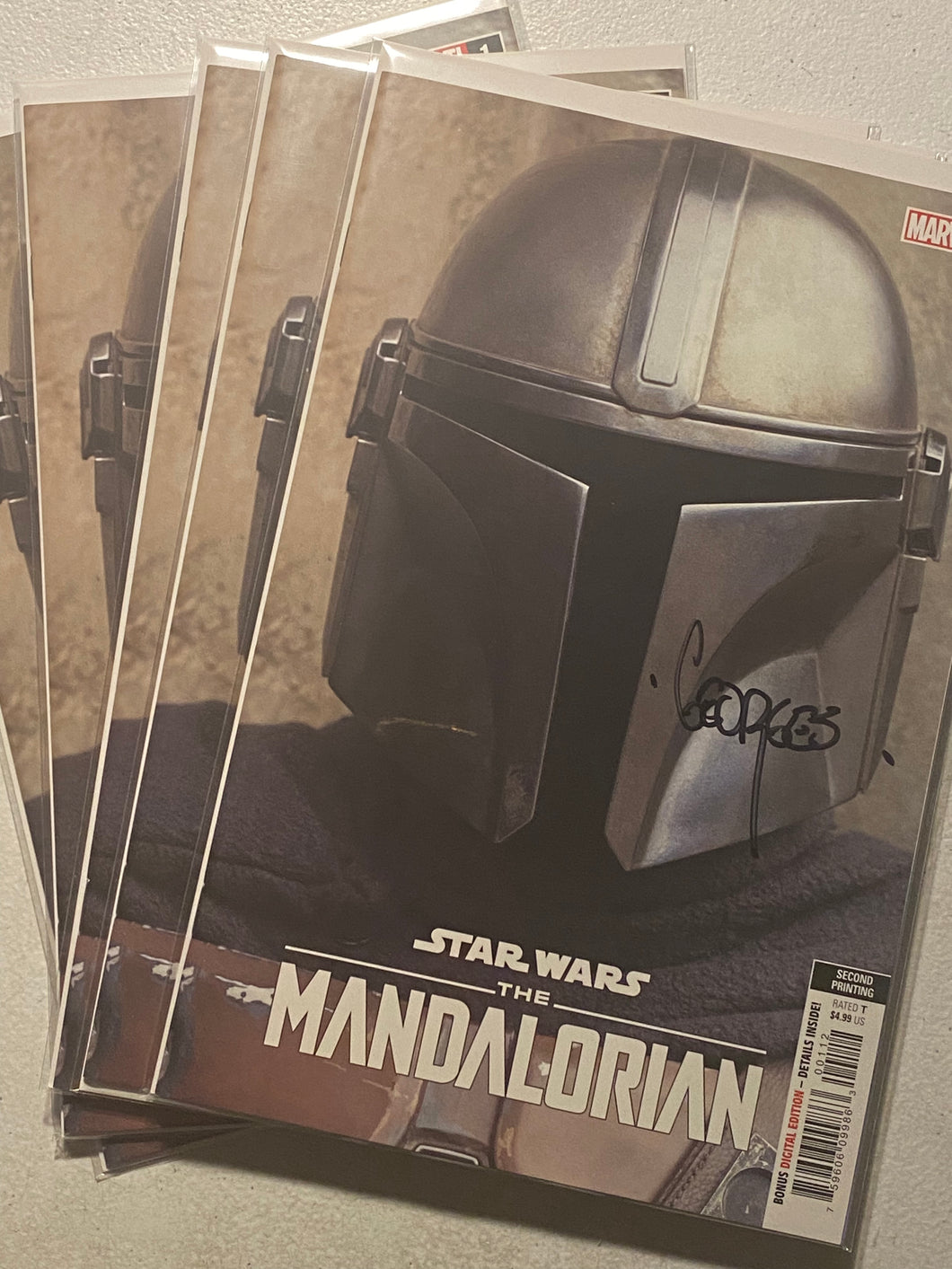 STAR WARS MANDALORIAN #1 2ND PTG PHOTO VAR 