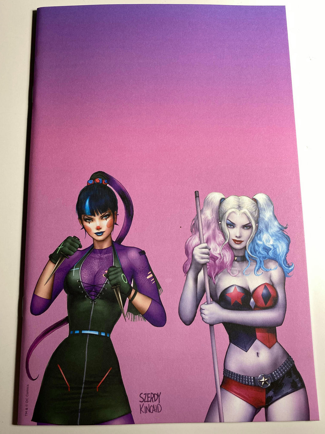 HARLEY QUINN #75 EXCLUSIVE SZERDY KINCAID VIRGIN VARIANT COMIC BOOK
